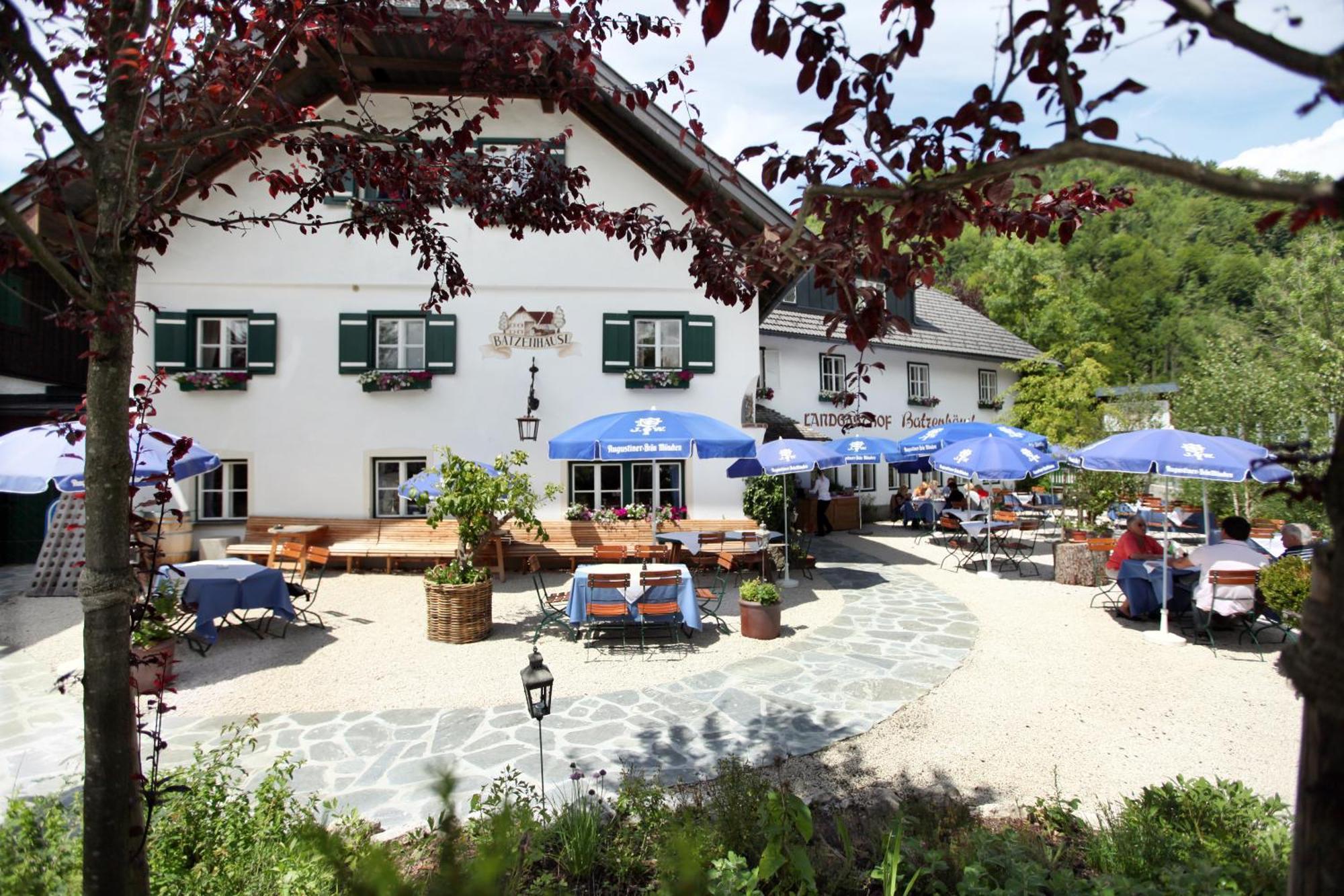 Landgasthof & Restaurant Batzenhaeusl Sankt Gilgen Extérieur photo
