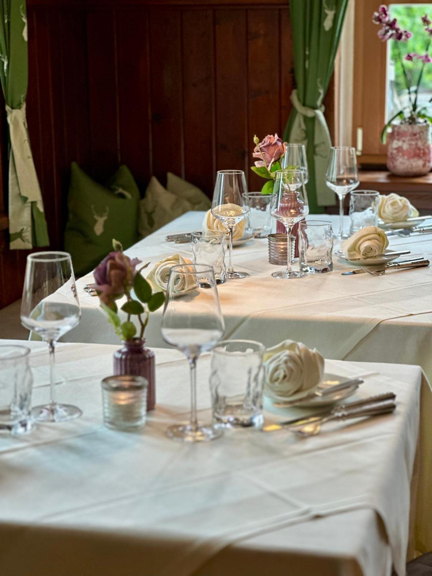 Landgasthof & Restaurant Batzenhaeusl Sankt Gilgen Extérieur photo