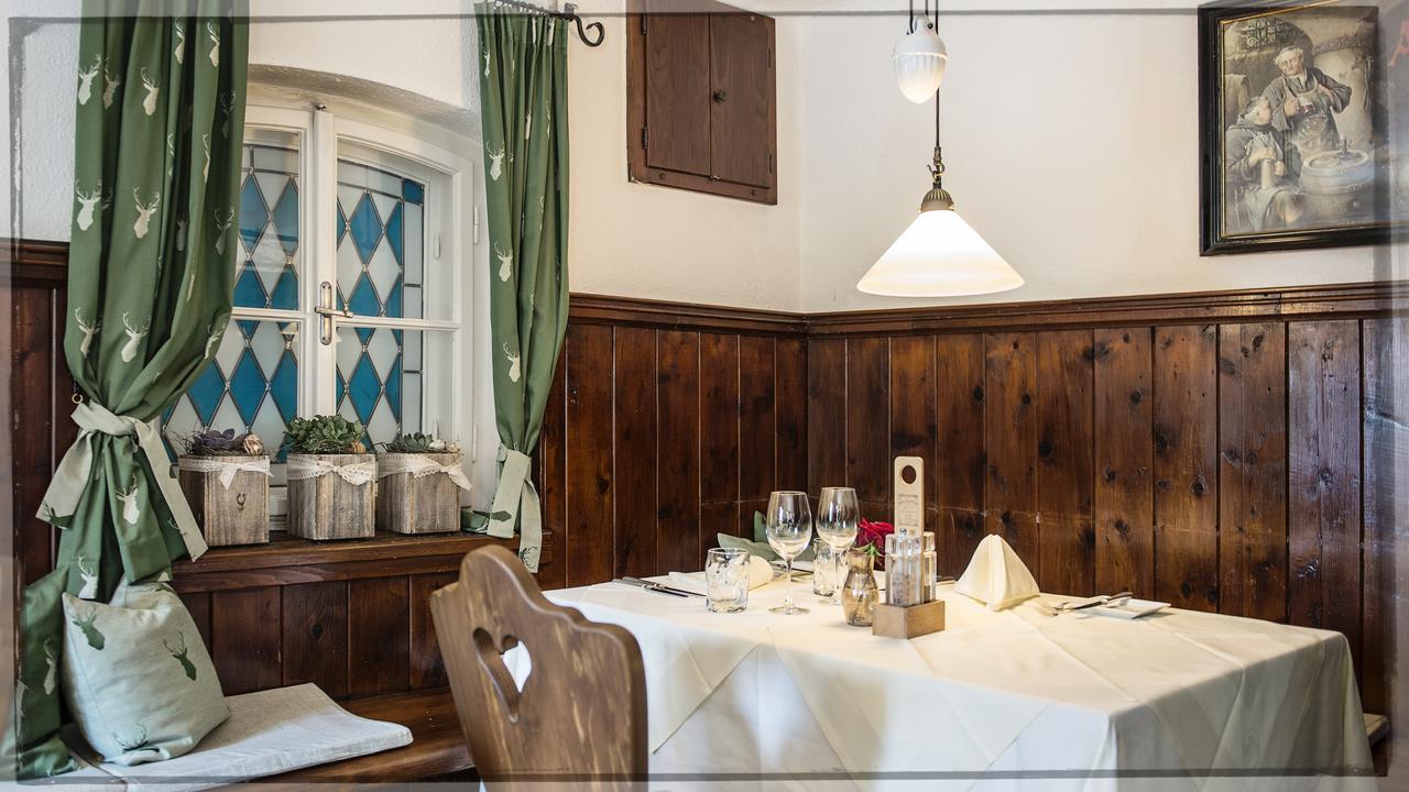 Landgasthof & Restaurant Batzenhaeusl Sankt Gilgen Extérieur photo
